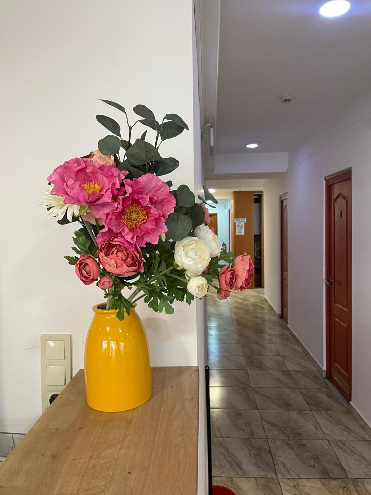 Center Hostel And Guest House บูดาเปสต์ ภายนอก รูปภาพ