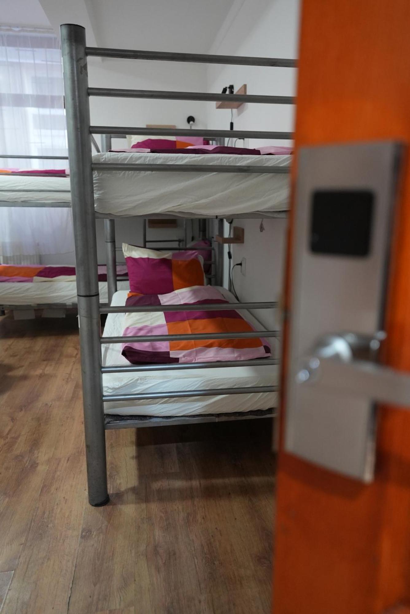 Center Hostel And Guest House บูดาเปสต์ ภายนอก รูปภาพ