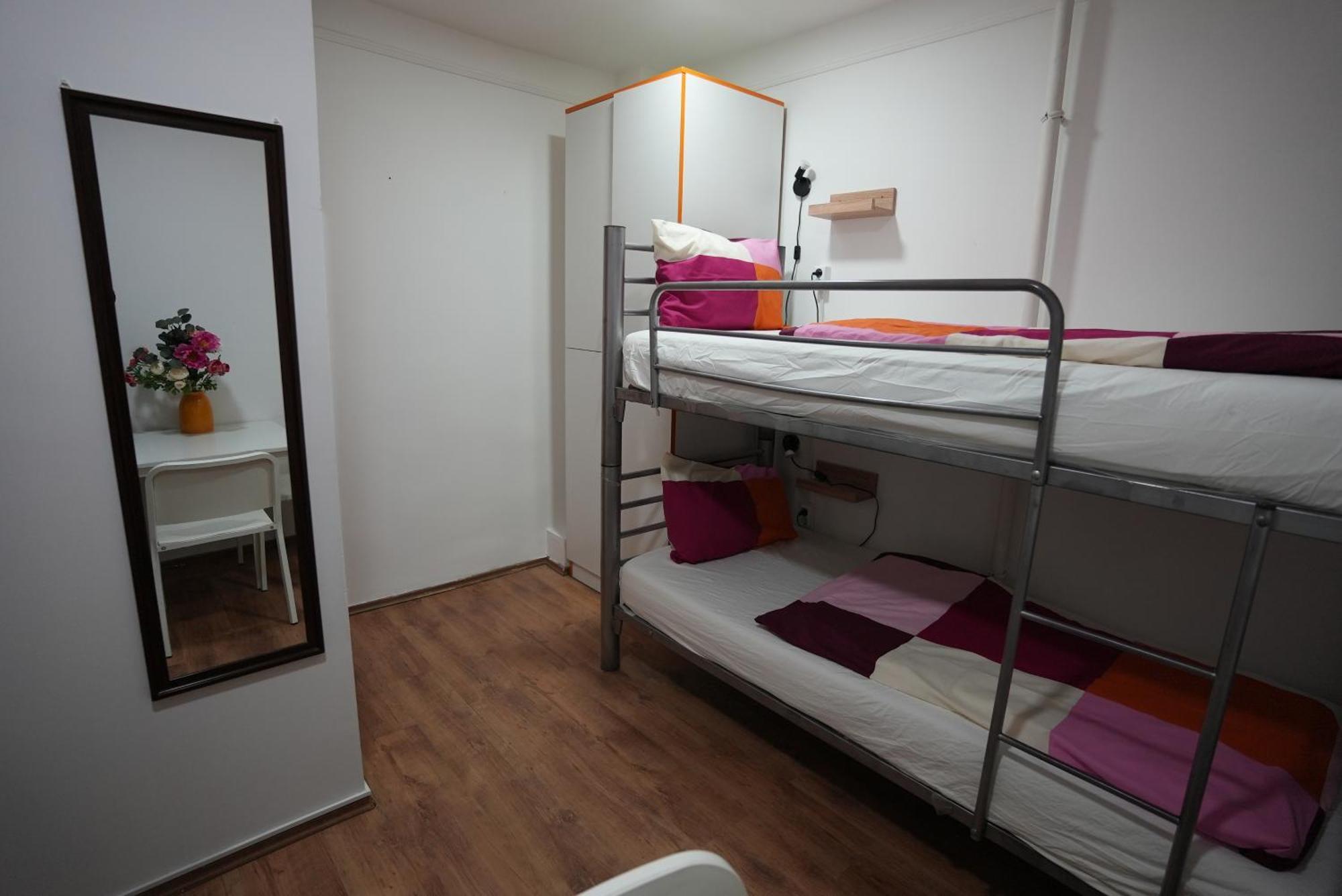 Center Hostel And Guest House บูดาเปสต์ ภายนอก รูปภาพ